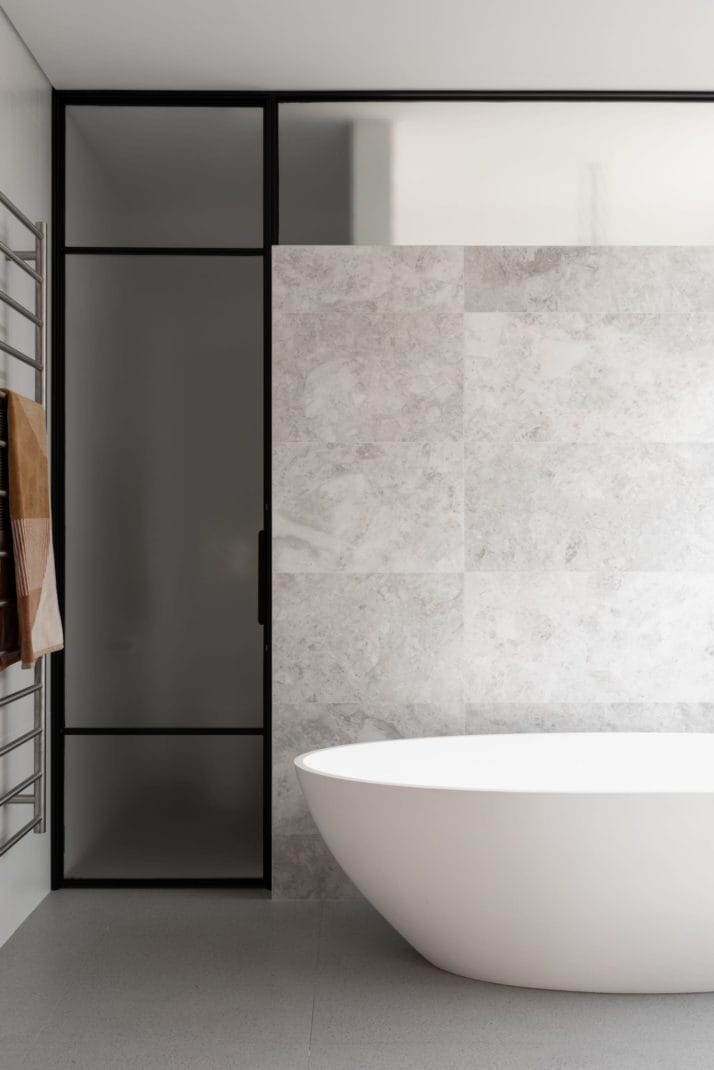 Saba White Urbane MCM Dion MGCreations Bathroom scaled