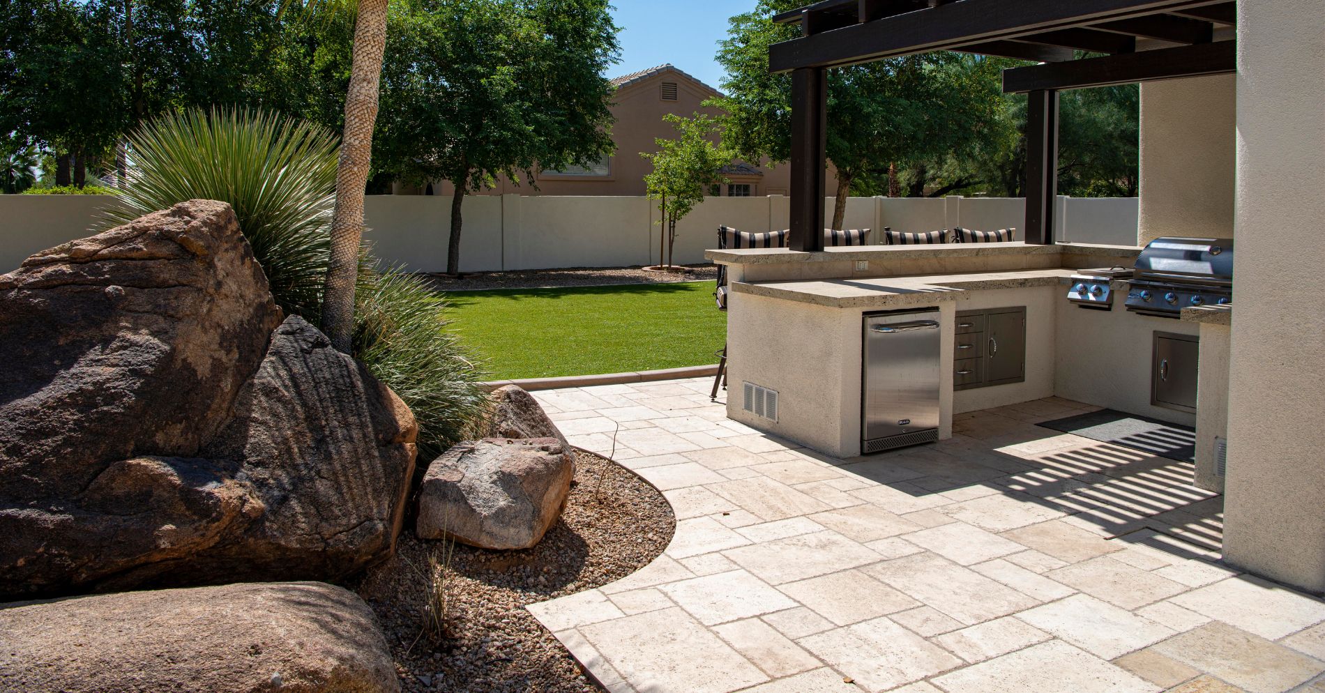 Untitled design (30) Outdoor entertainment area